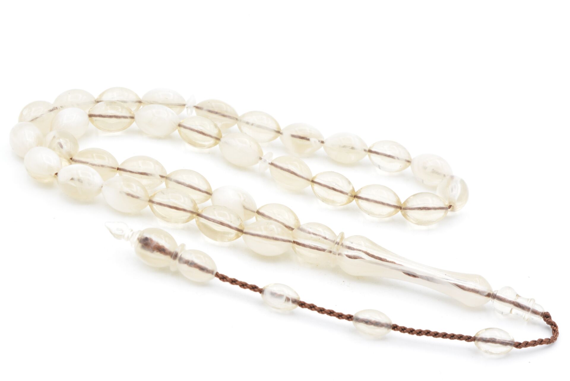 Sistemli Beyzi Kesim İri Boy Hareli Beyaz Toz Kehribar Tesbih