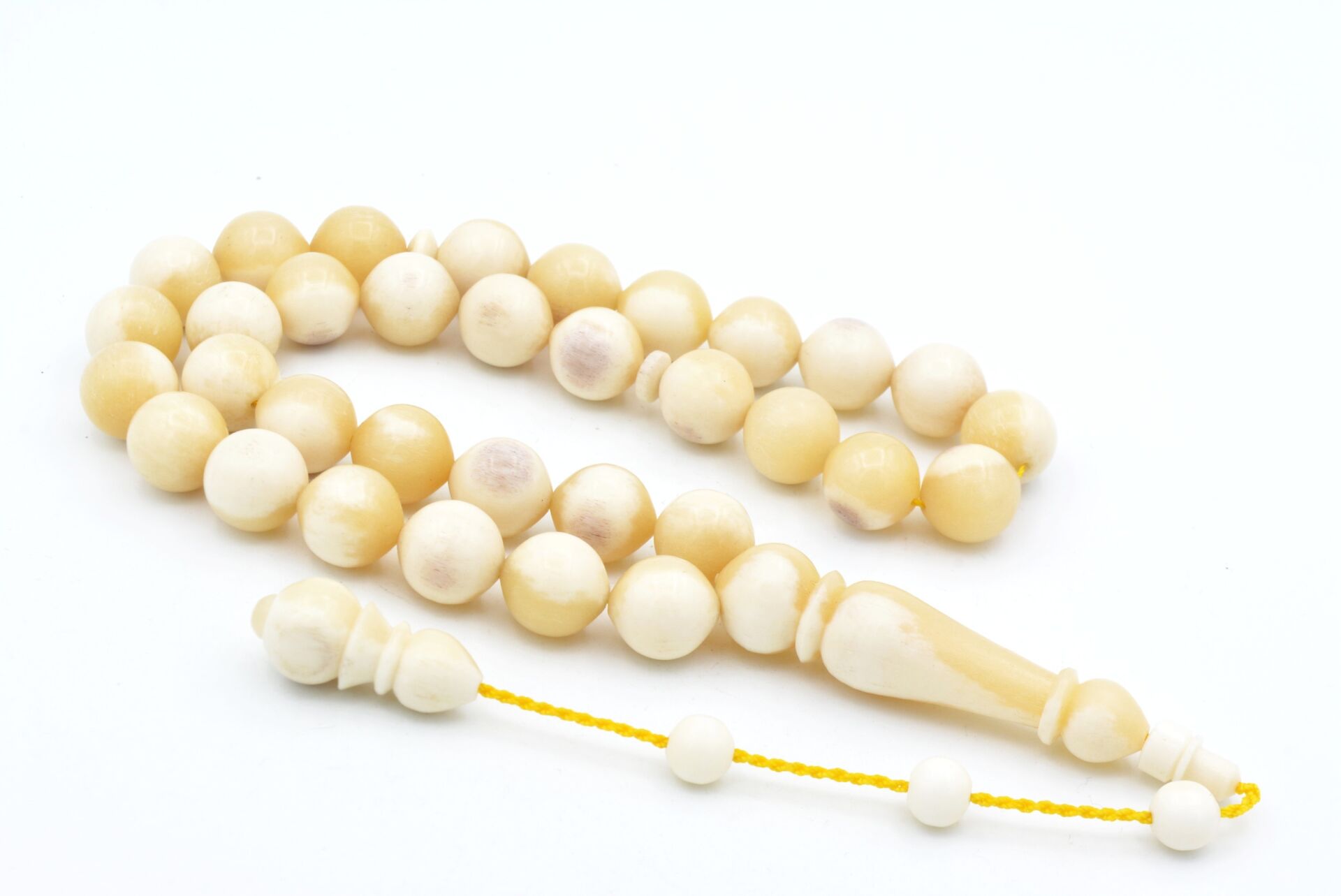 Sistemli Küre Model İri Boy Balina Kemiği Tesbih