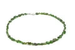 Choker Model Amorf Kesim Doğal Diopsit Taşı Kolye