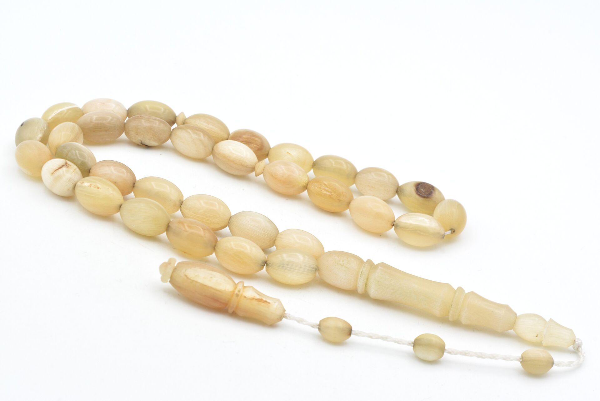 Usta İşi Sistemli Badem Model Günlük Boy Koç Boynuzu Tesbih