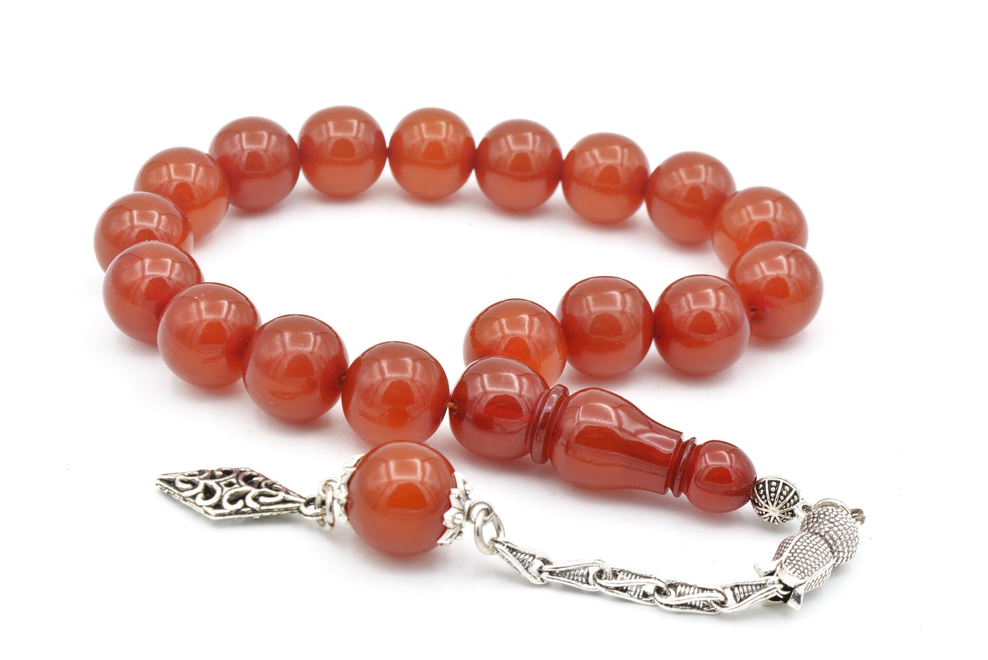 Gümüş Kaplama Kamçılı Küre Kesim Turuncu Sıkma Kehribar Efe Maskot Tesbih