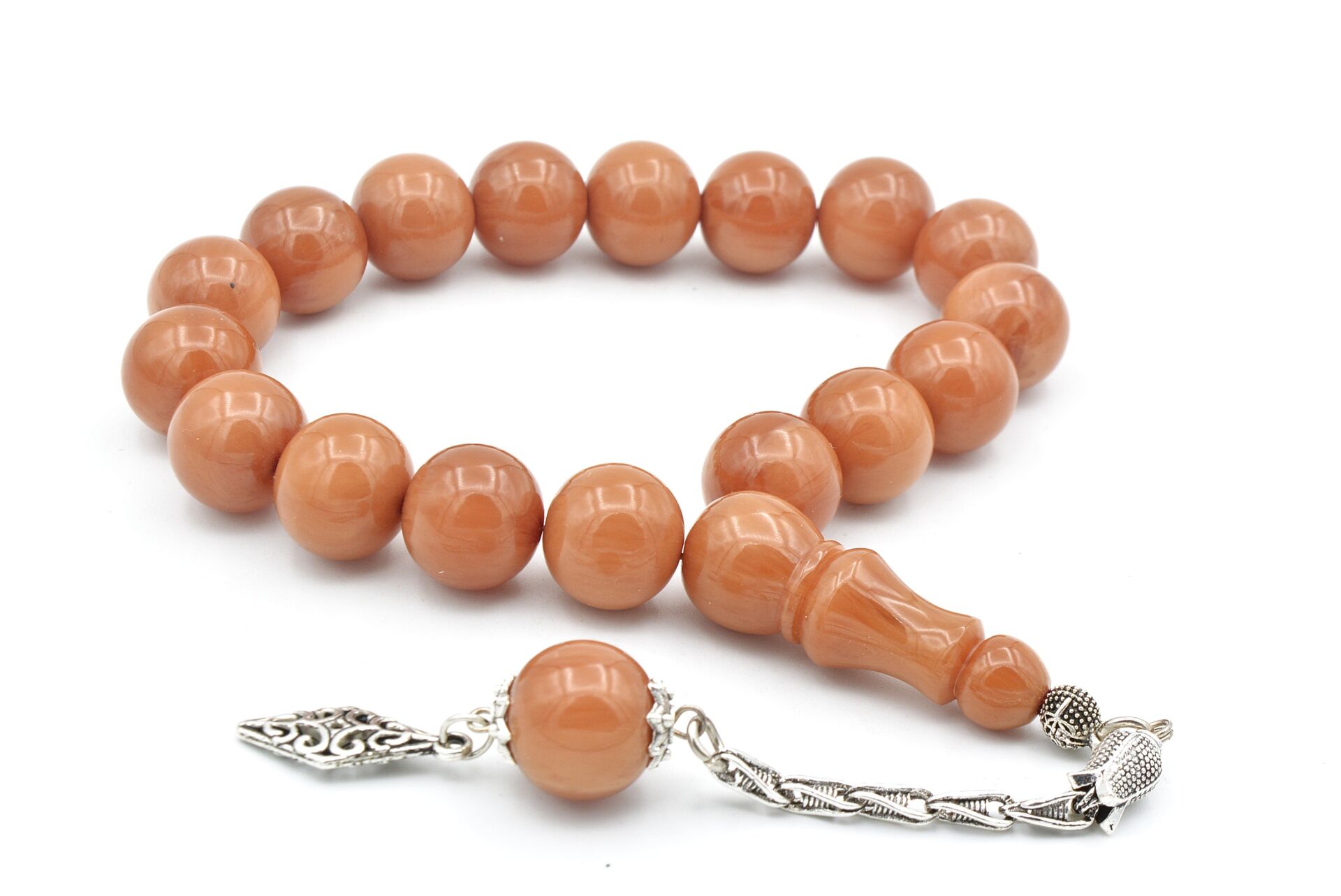 Gümüş Kaplama Kamçılı Küre Kesim Bej Sıkma Kehribar Efe Maskot Tesbih