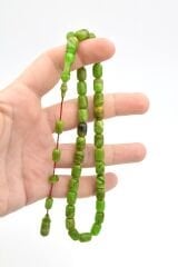 Halil Usta İmzalı Fıçı Model İri Boy Hareli Yeşil Sıkma Kehribar Tesbih