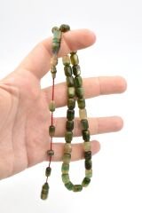 Halil Usta İmzalı Fıçı Model İri Boy Sedefli Yeşil Sıkma Kehribar Tesbih