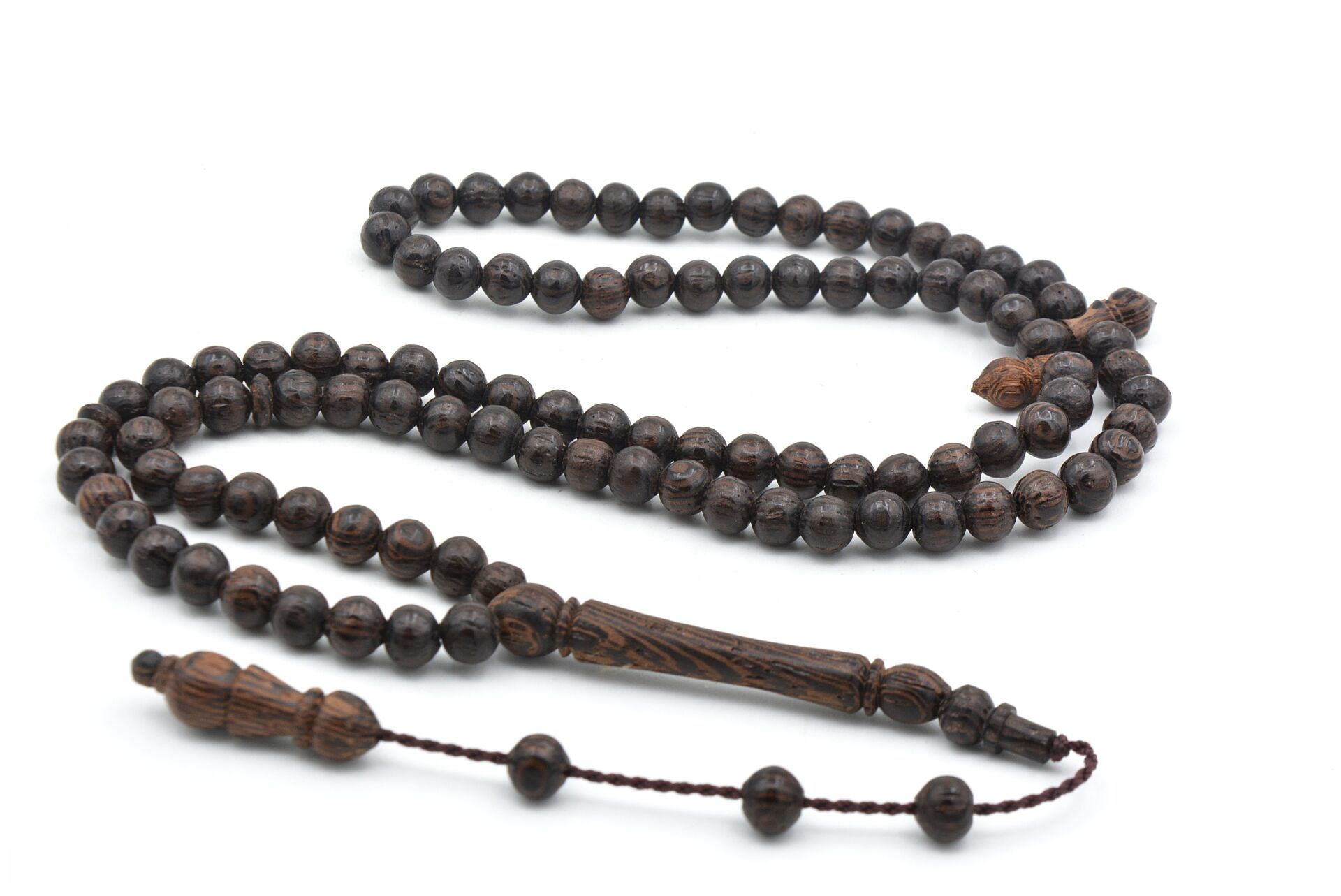 Usta İşi Sistemli Küre Kesim 99 luk Venge Ağacı Tesbih 6 Mm