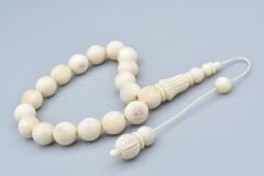 Usta İşi Sistemli Küre Kesim İri Boy Balina Kemiği Efe Maskot Tesbih