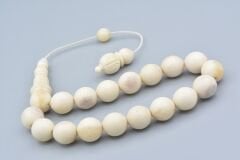 Usta İşi Sistemli Küre Kesim İri Boy Balina Kemiği Efe Maskot Tesbih