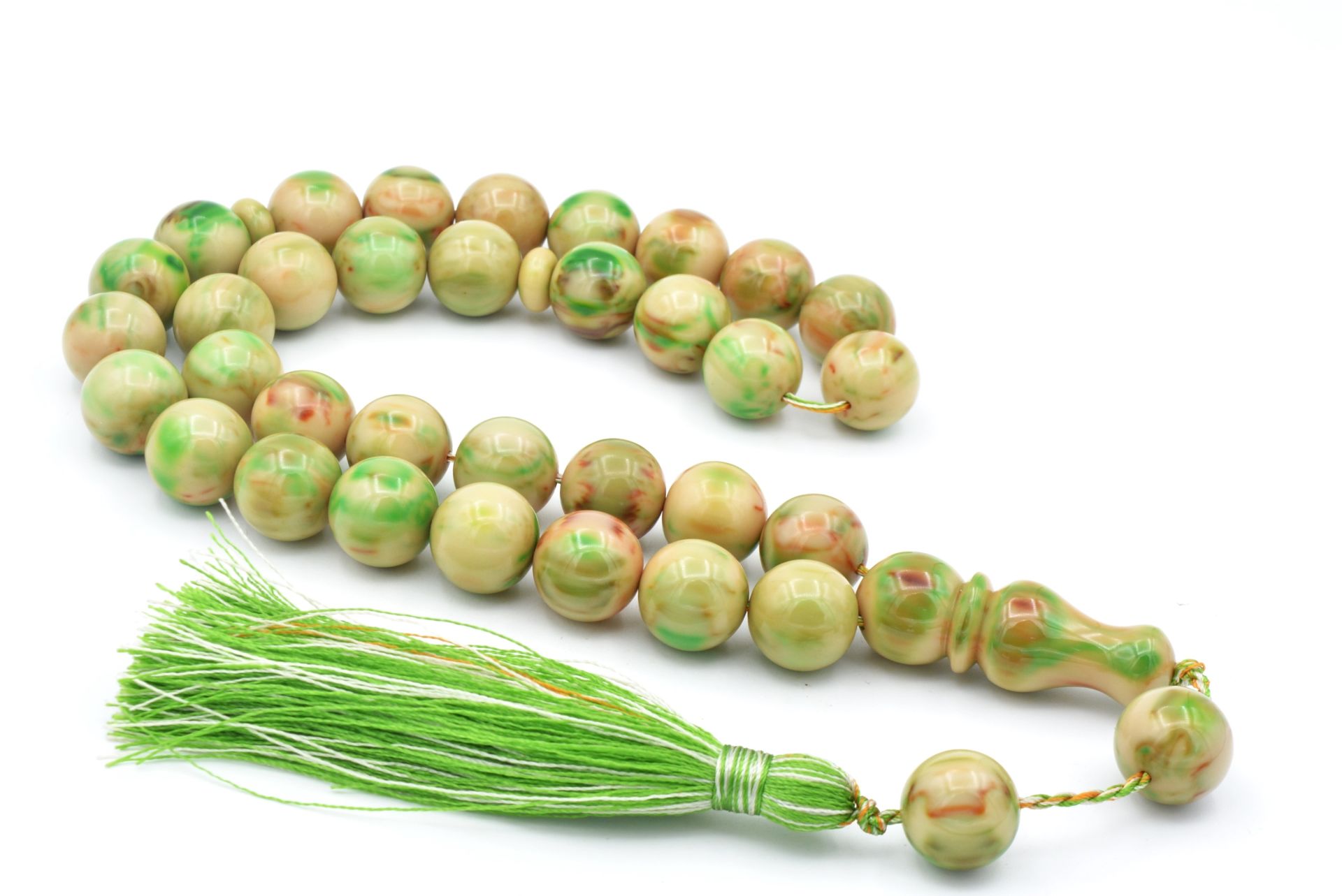 Saçaklı Küre Kesim Dev Boy Yeşil Beyaz Katalin Tesbih