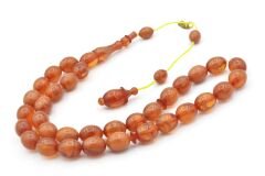 Mustafa Uysal İmzalı Beyzi Kesim Hareli Sarı Sıkma Kehribar Tesbih 206