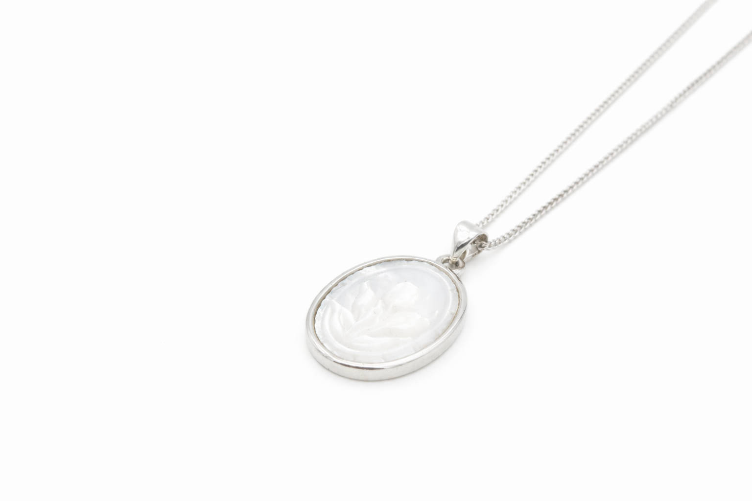 Hakiki Doğal Lale Motifli Sedef Kolye Ucu