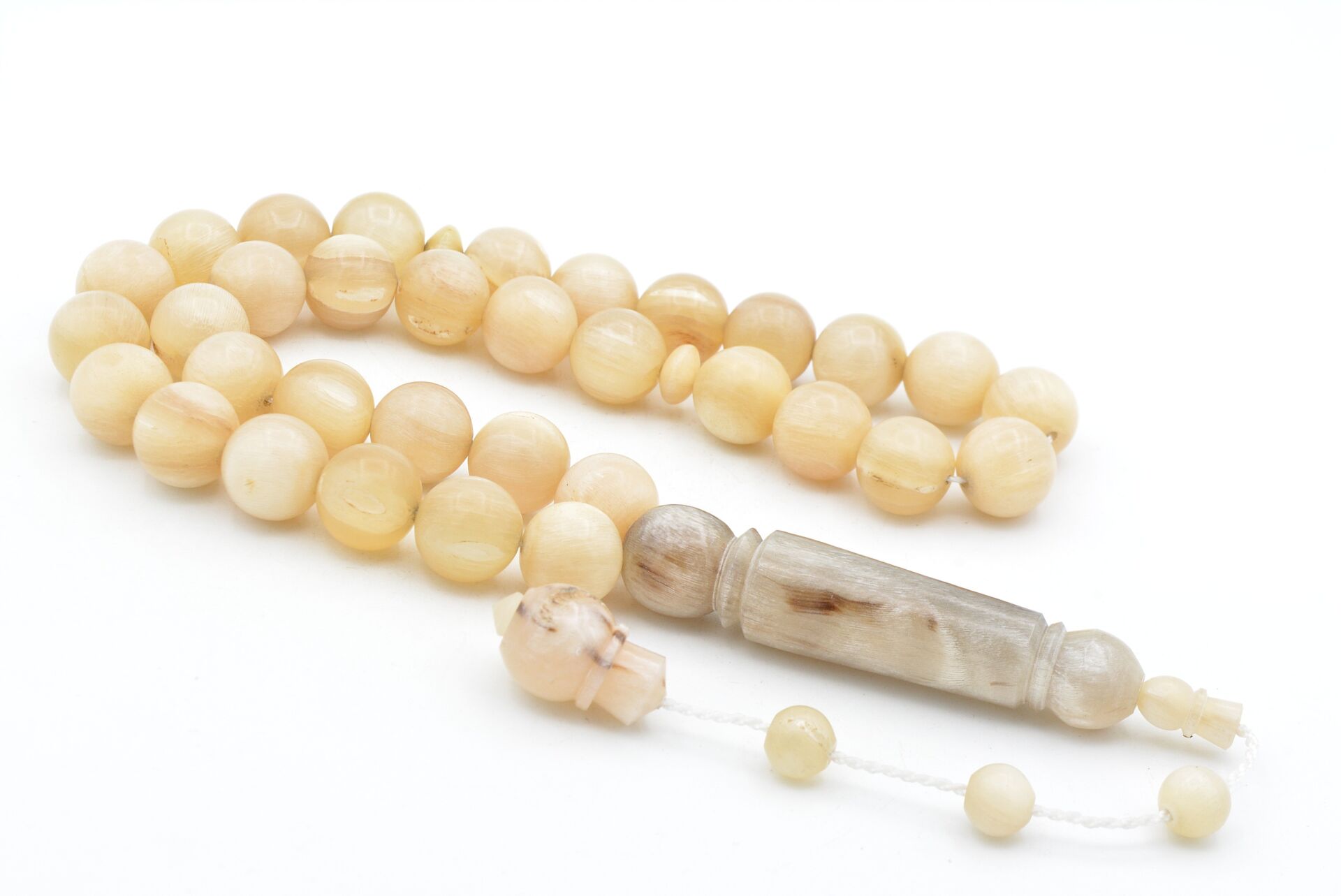 Sistemli Küre Kesim Dev Boy Koç Boynuzu Tesbih 12 Mm