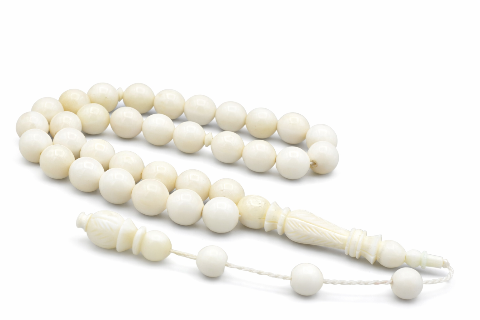 Sistemli İmamesi Kalem İşçilikli İri Boy Küre Kesim Deve Kemiği Tesbih