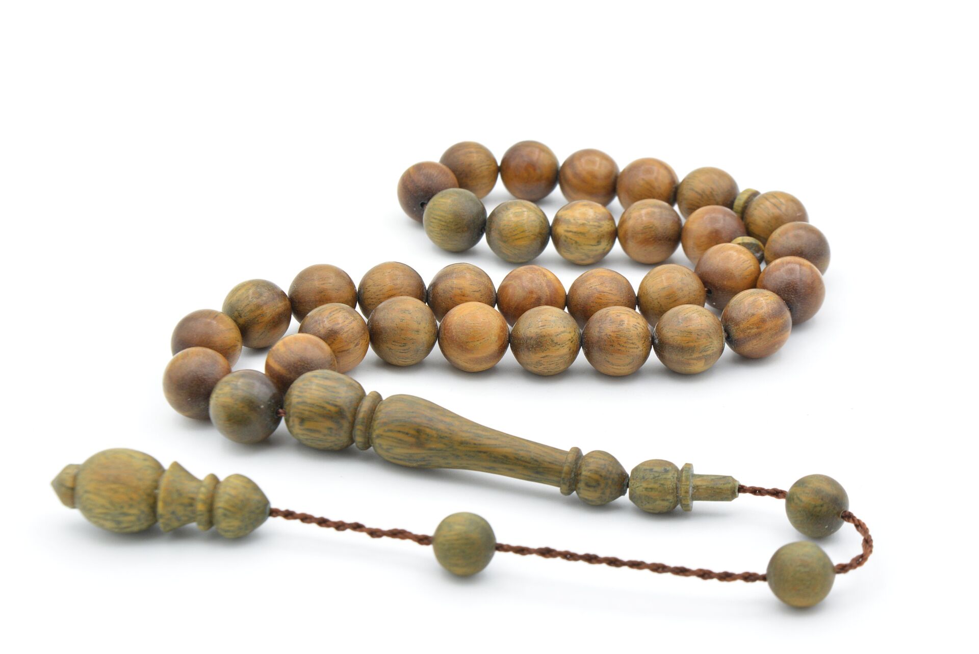 Sistemli Küre Kesim İri Boy Kahverengi Pelesenk Ağacı Tesbih