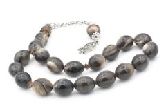 Gümüş Kaplama Kamçılı Beyzi Kesim Koyu Bufalo Boynuzu Efe Maskot Tesbih