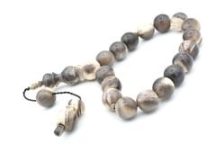 Usta İşi Sistemli Küre Kesim Bej Bufalo Boynuzu Efe Maskot Tesbih