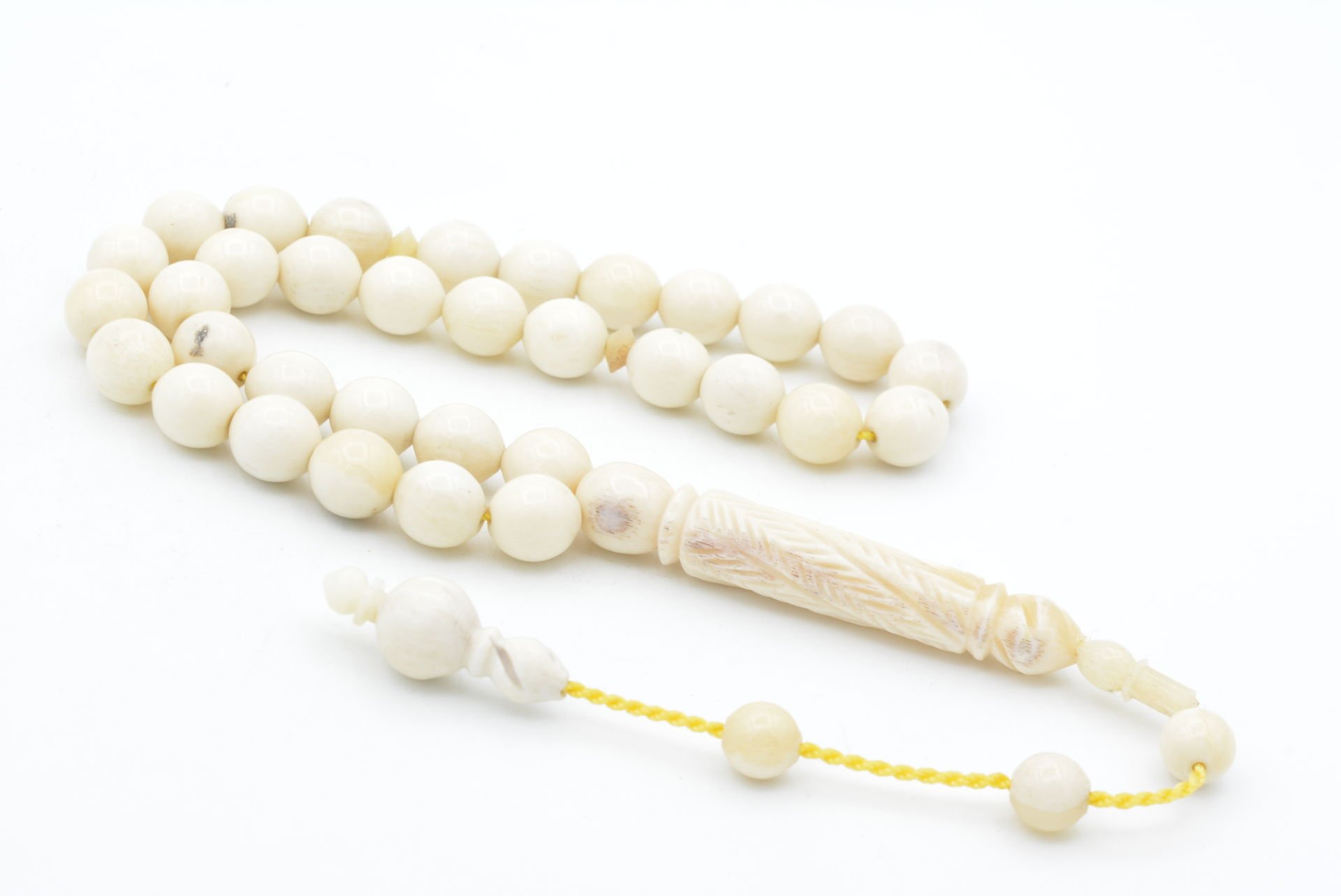 Sistemli Küre Kesim Günlük Boy Balina Kemiği Tesbih 8 Mm