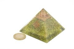 Hakiki Doğal Olivin Taşı Orgonit Piramit 200 Gram