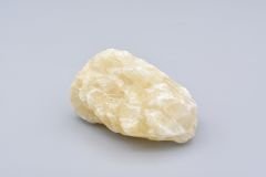 Hakiki Doğal Kalsit Taşı Kaya Parçası 147 Gram