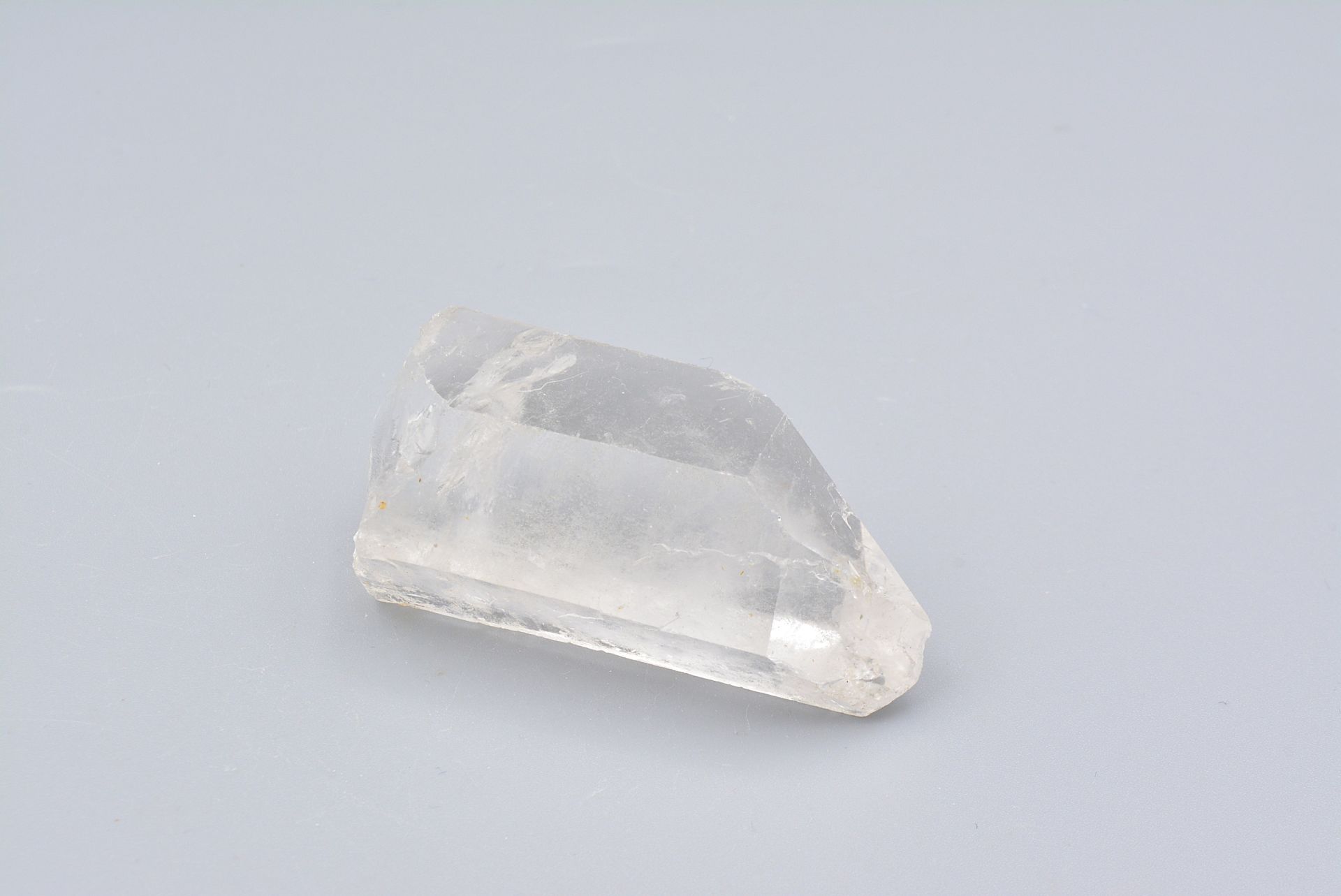 Hakiki Doğal Kristal Kuvars Taşı Kaya Parçası 57 Gram