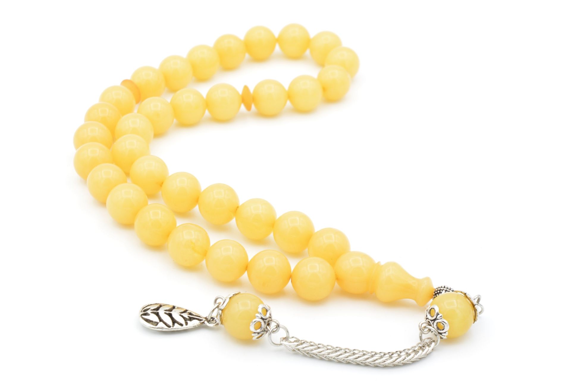 Gümüş Kaplama Kamçılı Küre Kesim Açık Sarı Sıkma Kehribar Tesbih