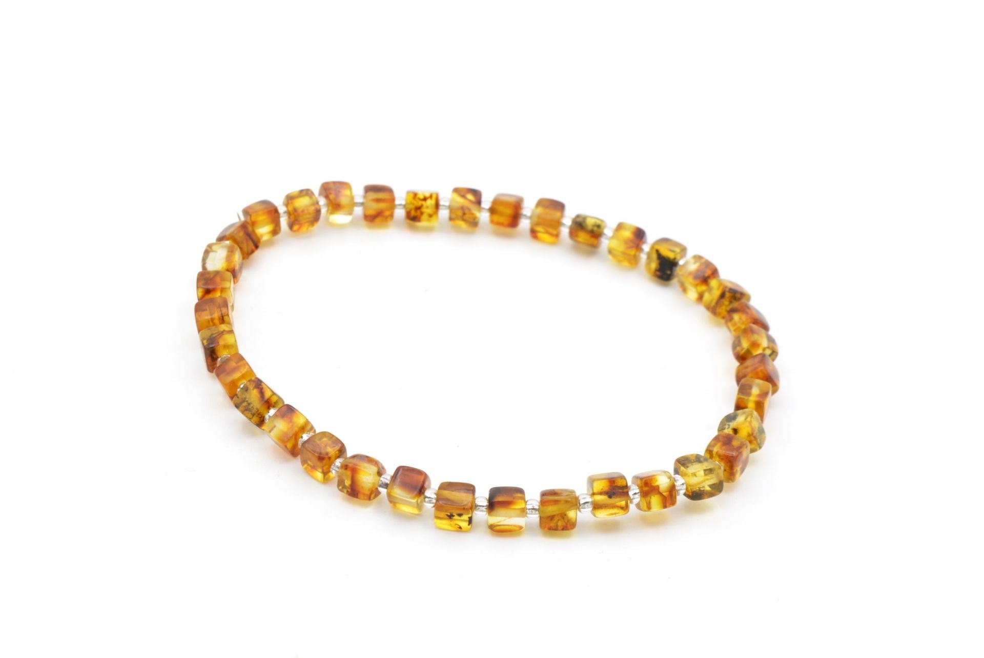 Hakiki Sertifikalı Doğal Küp Kesim Kehribar Bileklik 001