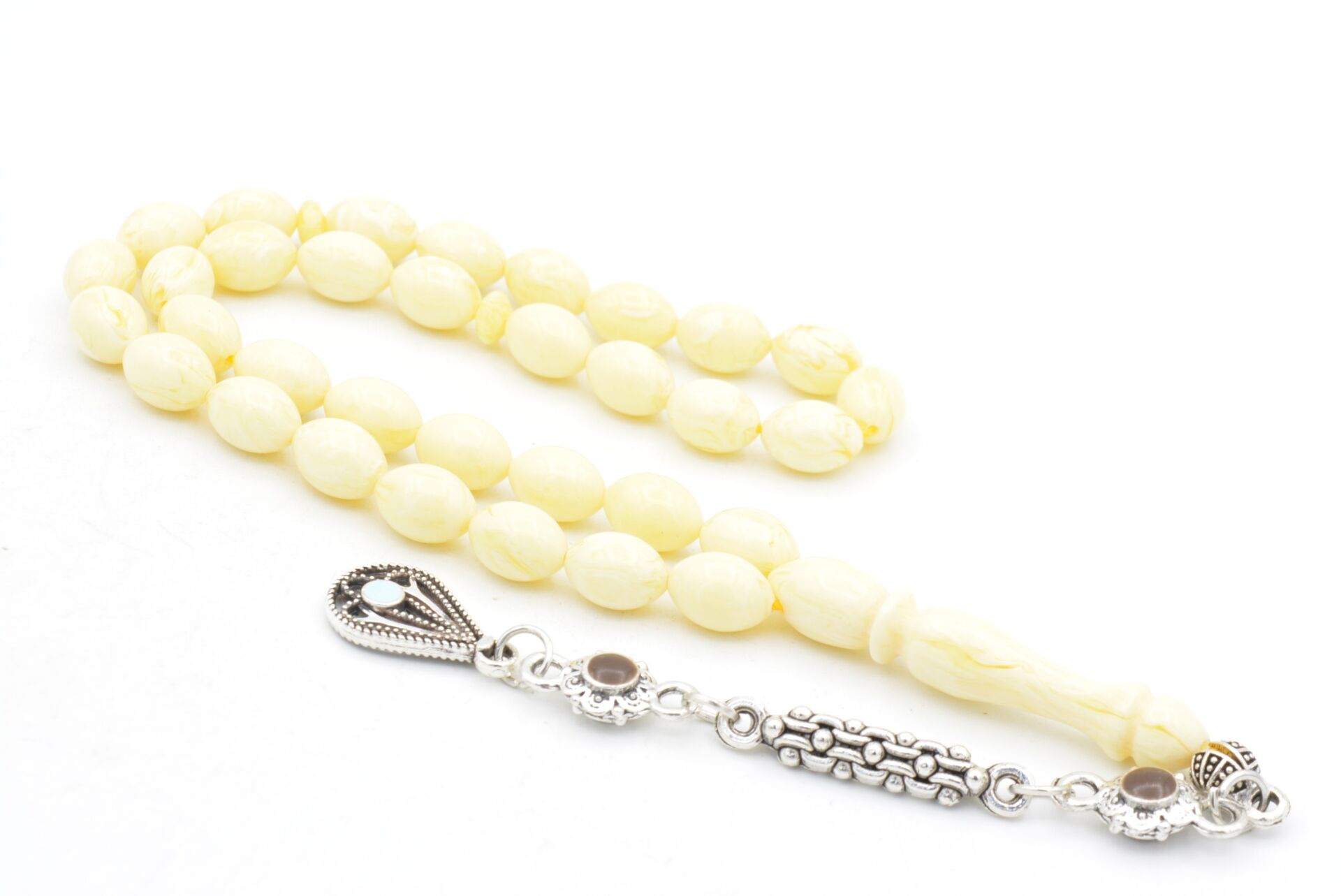 Beyzi Kesim Günlük Boy Hareli Beyaz Beyrut Kehribar Tesbih