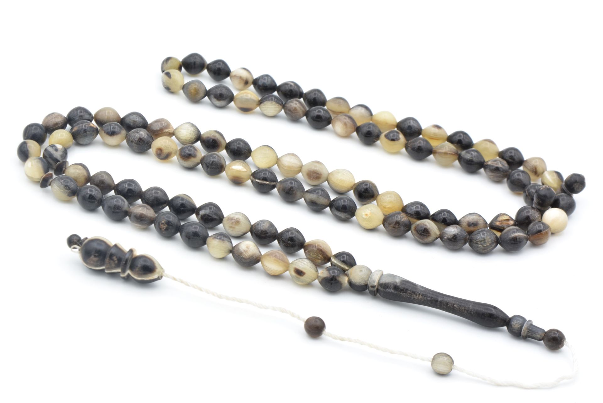 Sistemli Beyzi Kesim 99 luk Koç Boynuzu Tesbih